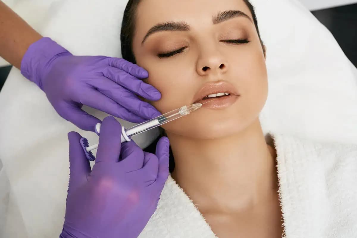 Natürliche Verfahren zur Regeneration und Straffung der Haut