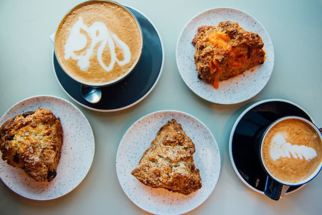 Specialty Coffee Shop Berlin: Handgerösteter Kaffee und entspannte Stimmung in Moabit