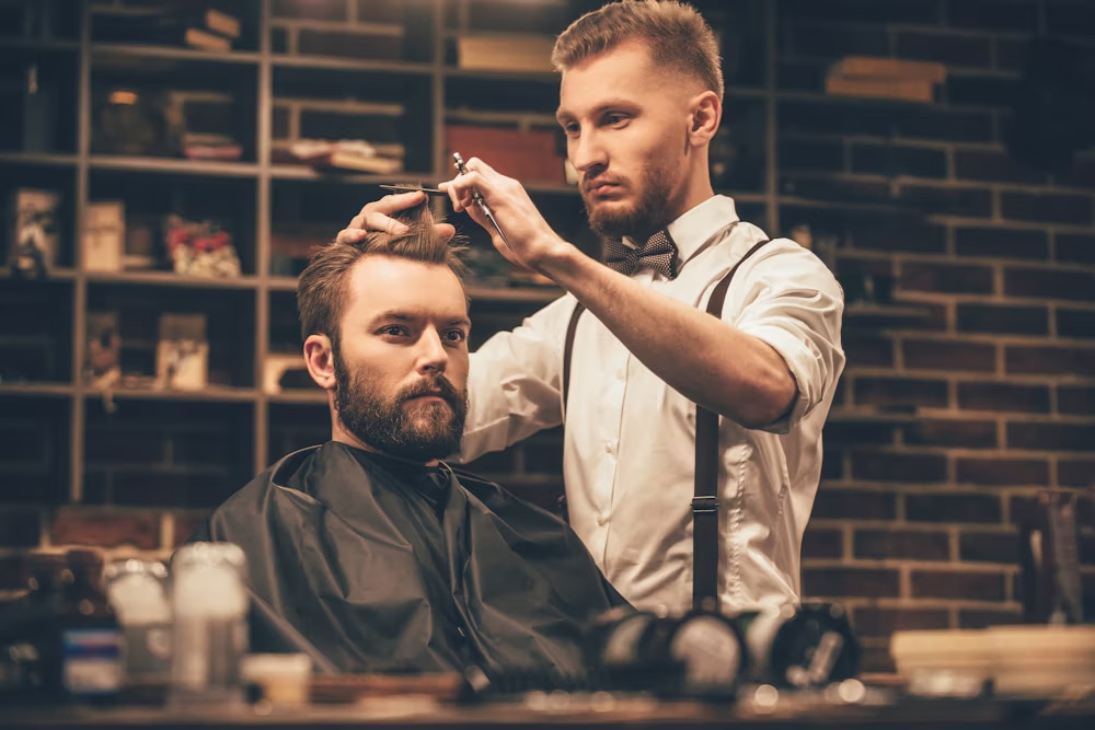 Einrichtung für Friseursalon mit Persönlichkeit & Stil