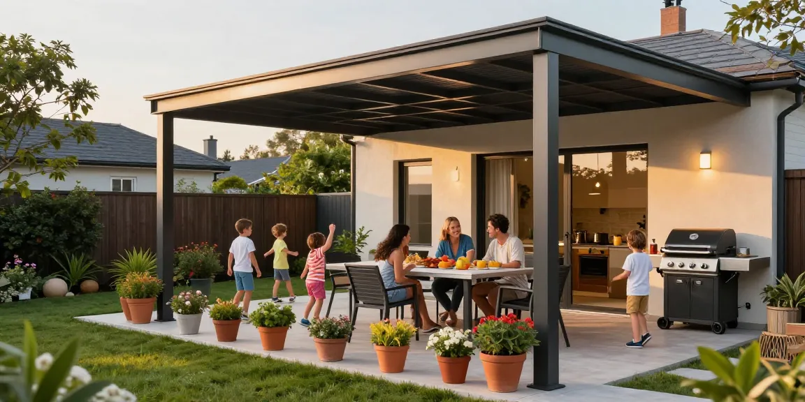 Moderne Terrassenüberdachung für gemütliche Familienzeiten im Garten.